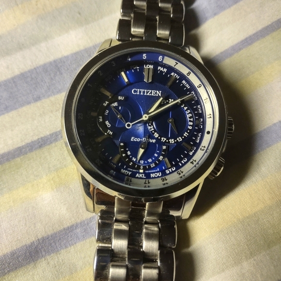 Citizen Other - Citizen Eco-Drive Men's Calendrier Stainless Steel Watch.
